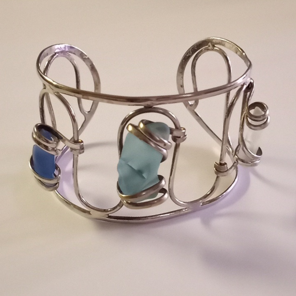 Artisan Alpaca-Wire Sea Glass Bracelet